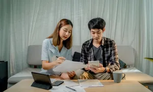 Tôi cả đời chăm chăm tiết kiệm mua nhà cho con Tôi cả đời chăm chăm tiết kiệm mua nhà cho con