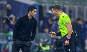 Arteta ấm ức với trọng tài sau trận thua Inter