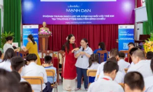 Chương trình Unitour mở rộng đến trẻ em khiếm thính Chương trình Unitour mở rộng đến trẻ em khiếm thính