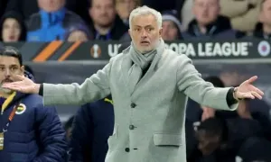 Mourinho ám chỉ bị trọng tài xử ép ở các cup châu Âu